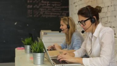 çağrı merkezi operatörleri