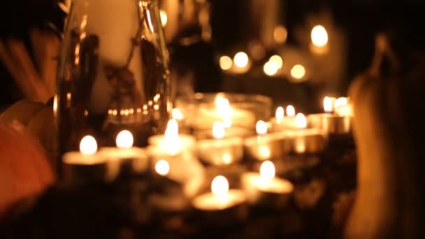 Halloween holiday table with candles — Stock Video