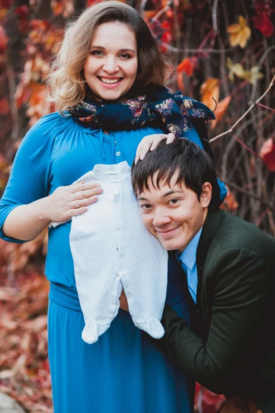 Young family waiting for baby — Stock Photo, Image