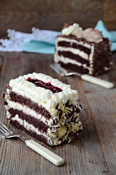 Slices of chocolate cake — Stock Photo, Image