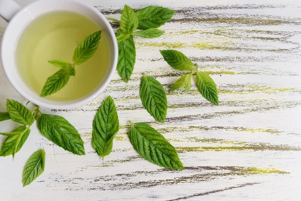 Bir fincan nane çayı