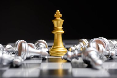 Satranç taşlarından kazanma konsepti