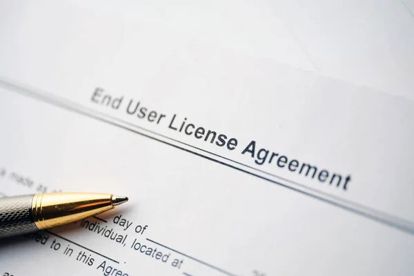 Лицензионное Соглашение Конечного Пользователя Бумаге — стоковое фото