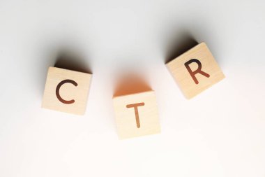 Tahta küplerdeki CTR oranını tıkla.