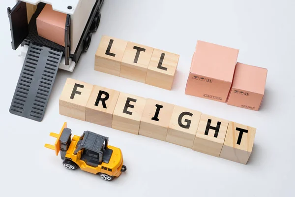 Kurye Endüstrisi Truck Load 'dan daha az. LTL Yük.