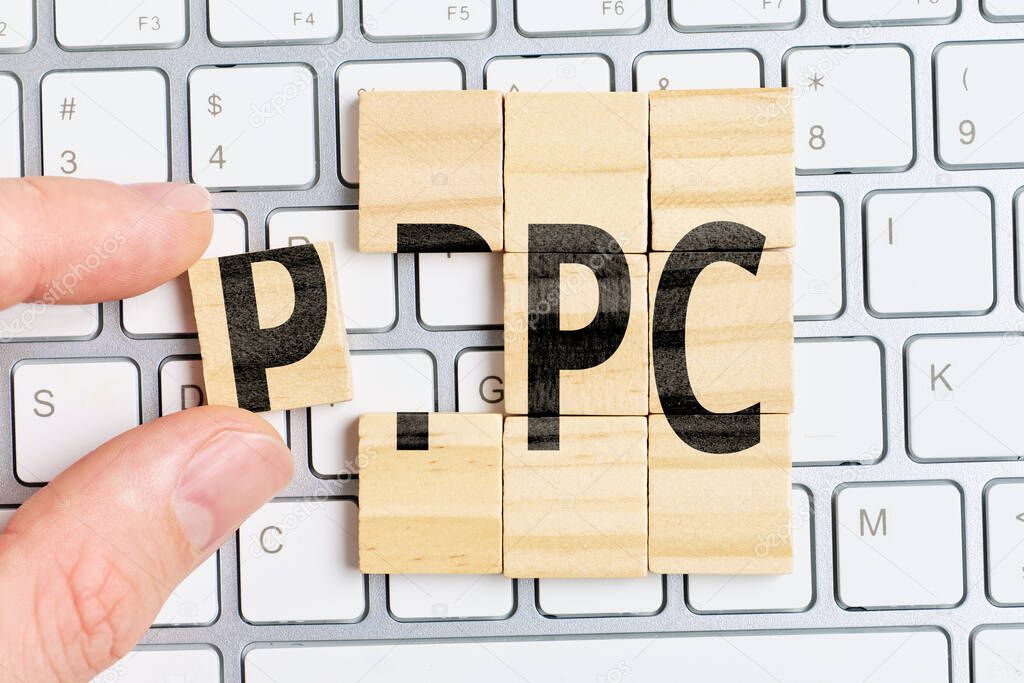 Model pay per click PPC for advertising on websites