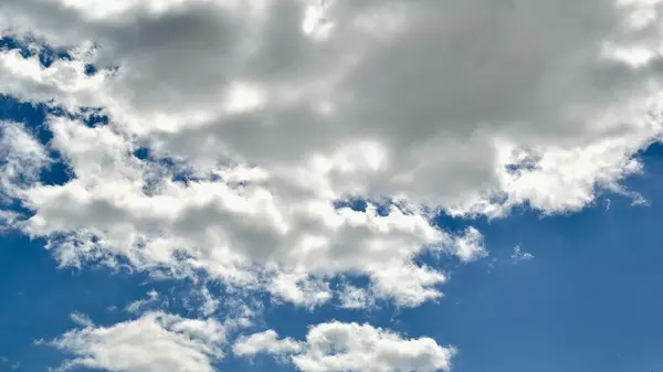 beautiful summer weather. clouds against the blue sky