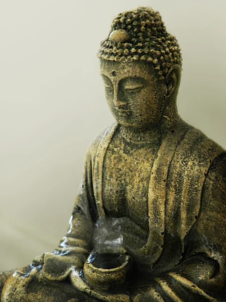 Estatua de fuente de agua de Buda — Foto de Stock