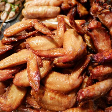 Tayvanlı Barbekü tavuk kanadı tatlım