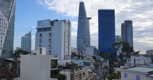 Skyline with business buildings, apartments — Stock Video