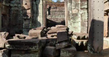 Kamboçya Angkor Wat Tapınağı eski harabe binalar Preah Khan