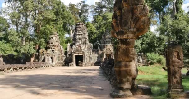 Kambodja Angkor Wat templet gammal ruin byggnader Preah Khan — Stockvideo