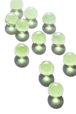 Yeşil cam mermerler