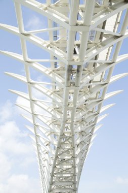 Çelik köprü inşaatı