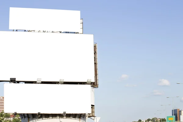 Trzy puste billboardy — Zdjęcie stockowe
