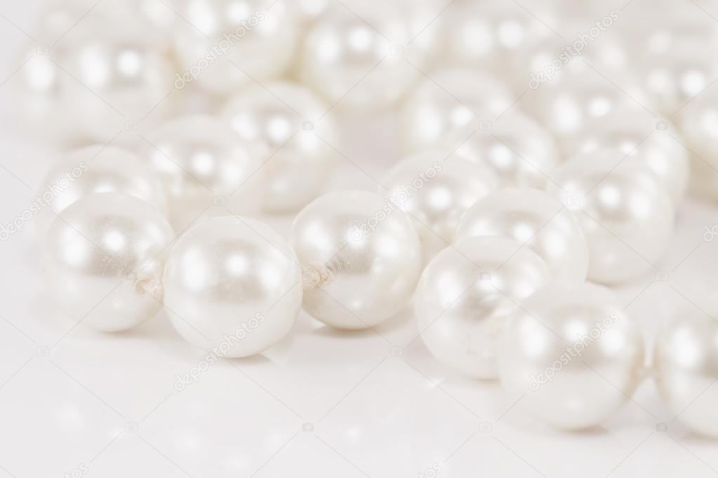 White pearls background