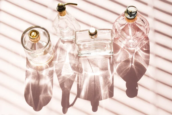 Perfume bottles background — Stock Photo, Image