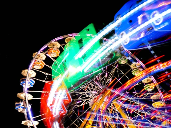 Amusement park rides — Stock Photo, Image