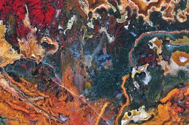 Doğal renklerle akik