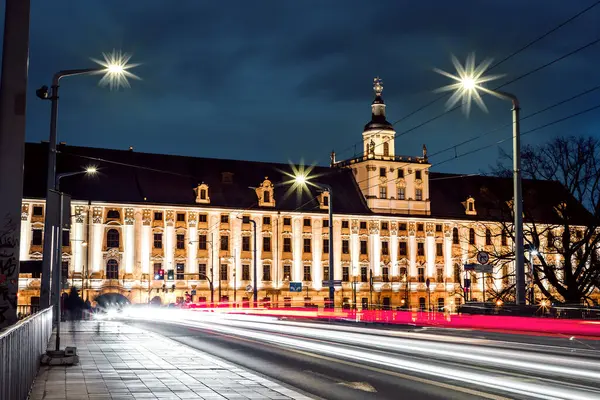 Νυχτερινοί Δρόμοι Της Πόλης Του Wroclaw Στην Πολωνία Την Άνοιξη — Φωτογραφία Αρχείου