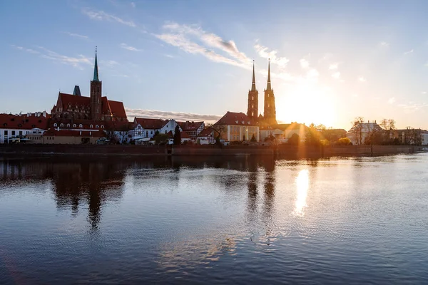 Blick Auf Die Sehenswürdigkeiten Der Stadt Breslau Polen Frühling — Stockfoto