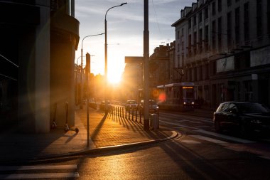 Polonya 'nın Wroclaw şehrinin akşam sokakları