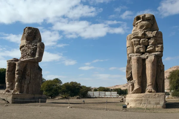 Memnon 그리고 Amenhotep Iii의 colossi. — 스톡 사진