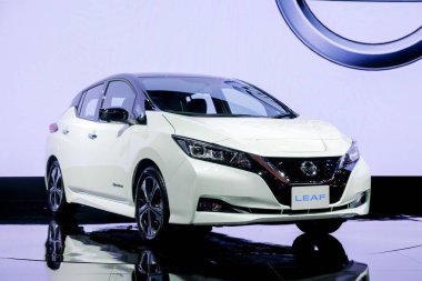 Nissan LEAF, sıfır emisyonlu% 100 elektrikli araba gösterisi The 35. Tayland Uluslararası Motor Fuarı 2018, 28 NOV, IMPACT Challenger Muang Thani 'de 10 DEC 2018