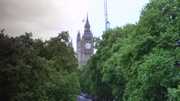 Лондон Сша Около 2019 Года Автомобильное Пешеходное Движение Возле Башни — стоковое видео