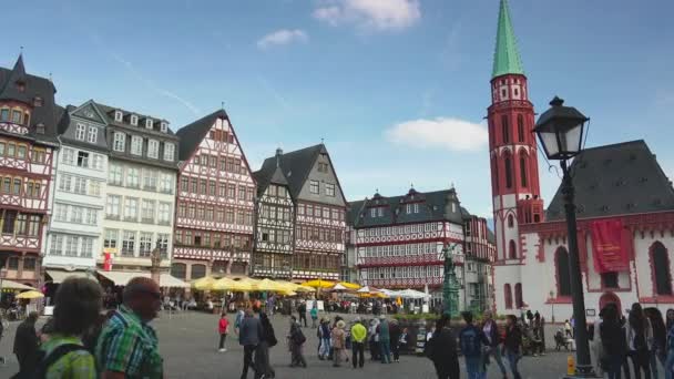 Frankfurt Germany 2019 Dolaylarında Frankfurt Eski Şehir Nsan Turistleri Romerberg — Stok video