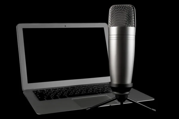 Microphone and notebook — Stock Photo, Image