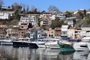 İstanbul, Türkiye, 10 Nisan, 2016: Deniz manzaralı İstanbul şehri.