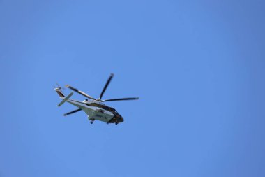 Helikopter hareket halinde, kapat - görünüm