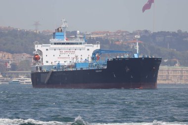 İstanbul 'dan kalkan kargo gemisi.