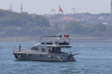 İstanbul, Türkiye - 13 Ağustos, 2019: bosphorus, İstanbul 'un yanından şehrin manzarası