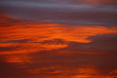 Dağlarda gün batımı