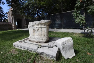 25-09-2024 Aksaray Türkiye: Manastır Vadisi Kilisesi Camisi Tarihi Kayalık Sığınağı