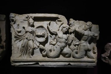 14-11-2025 İstanbul Türkiye: İstanbul Arkeoloji Müzeleri tarihi neoklasik cephe