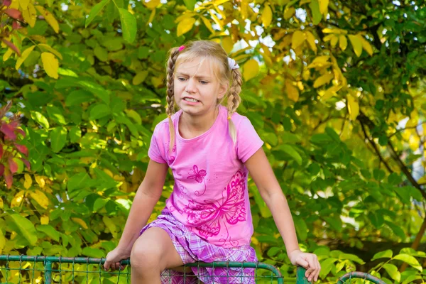 Kind schreit vor Schmerz — Stockfoto