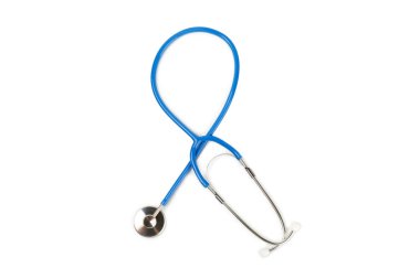Steteskop beyaz arka planda izole edilmiş. Tıbbi alet. Tıbbi konsept. Sağlık hizmetleri. Sağlık Günü. Doktor ekipmanı. Kardiyoloji. Kalp hastalığı. Akciğer teşhisi. Solunum iltihabı teşhisi.