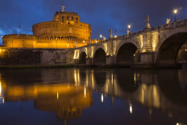 Castel Saint Angelo ve Ponte Sant' Angelo relections