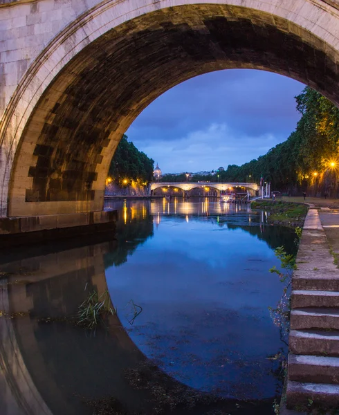 Ponte Sant' Angelo ve Tiber Nehri'nin