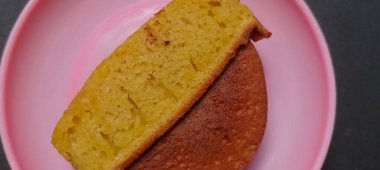 Pembe Tabakta Endonezya Keki, Üst Görünüm