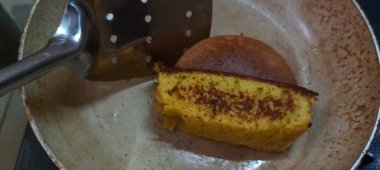 Geleneksel Sokak Yemekleri 'nde Endonezya Keki