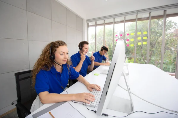 Call Center Team Büro Gruppe Von Mitarbeitern Neue Online Business — Stockfoto