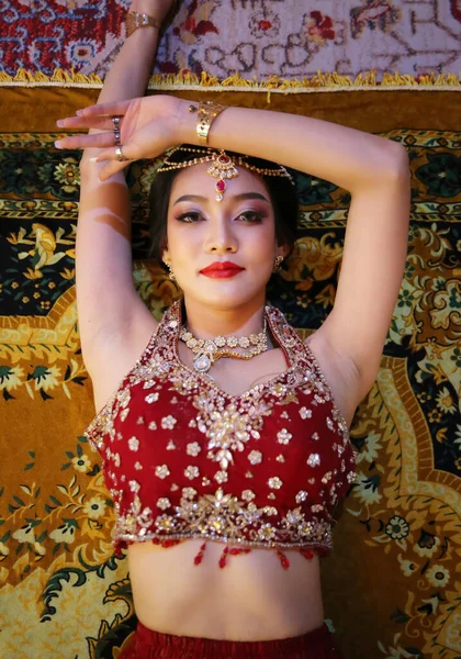 Krásné Ženy Sari Kostým Portrét Portrét Krásné Indické Dívky Mladá — Stock fotografie