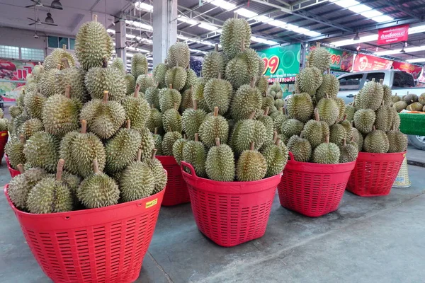 Cesta Llena Durians Mercado Frutas Tailandesas Talad — Foto de Stock