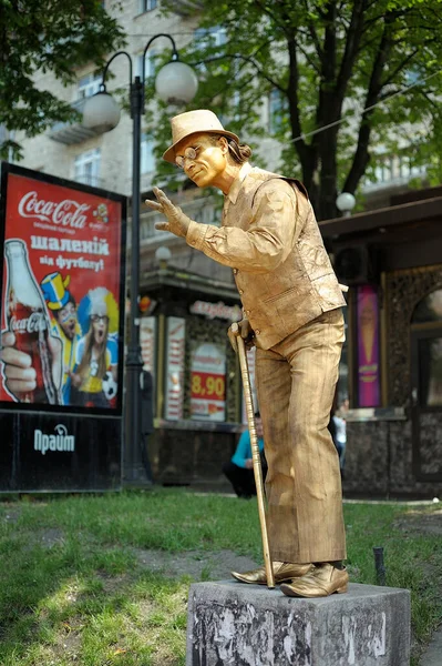 Straßenschauspieler Posieren Auf Dem Platz Juni 2012 Kiew Ukraine — Stockfoto