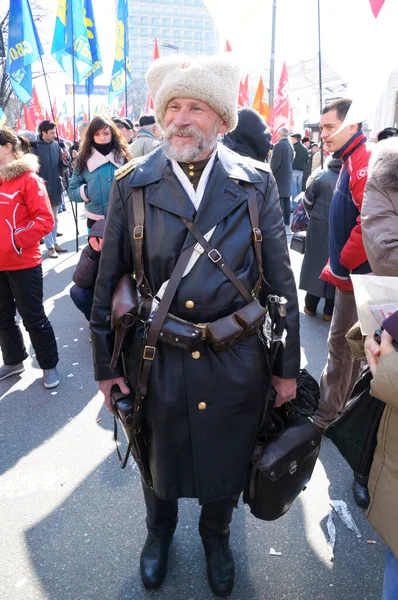 Seltsamer Alter Mann Gekleidet Wie Ein Kasack Der Roten Armee — Stockfoto