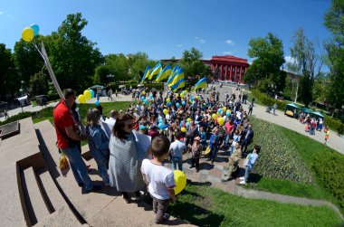 ATO gazileri ve aileleri devlet konut haklarını protesto ediyorlar. Shevchenko Parkı. 12 Mayıs 2021 Kyiv, Ukrayna